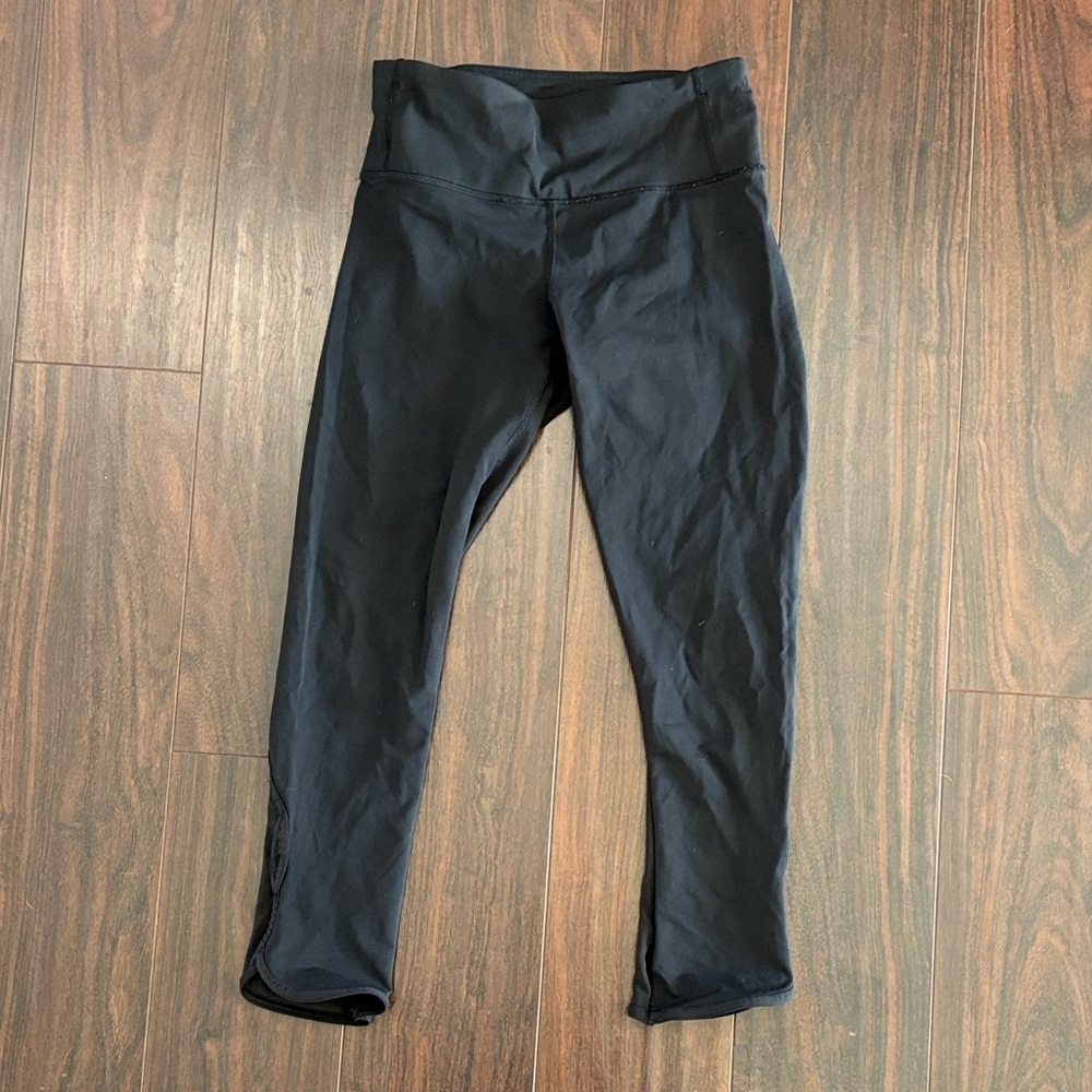 Lululemon Athletica Cropped Leggings